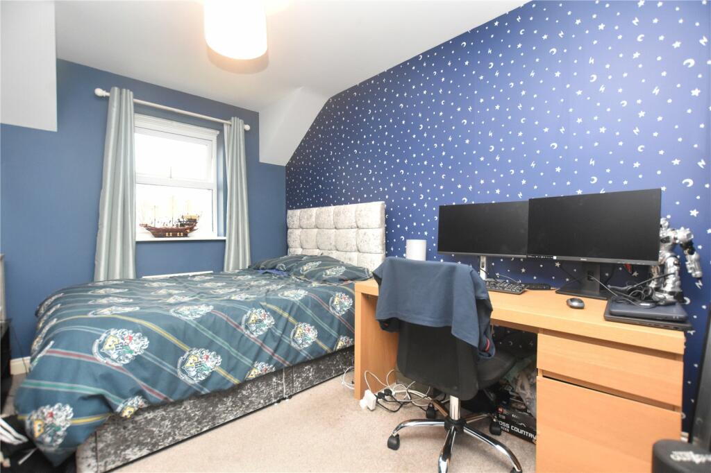 Additional property image - Moor Top, Drighlington, Bradford
