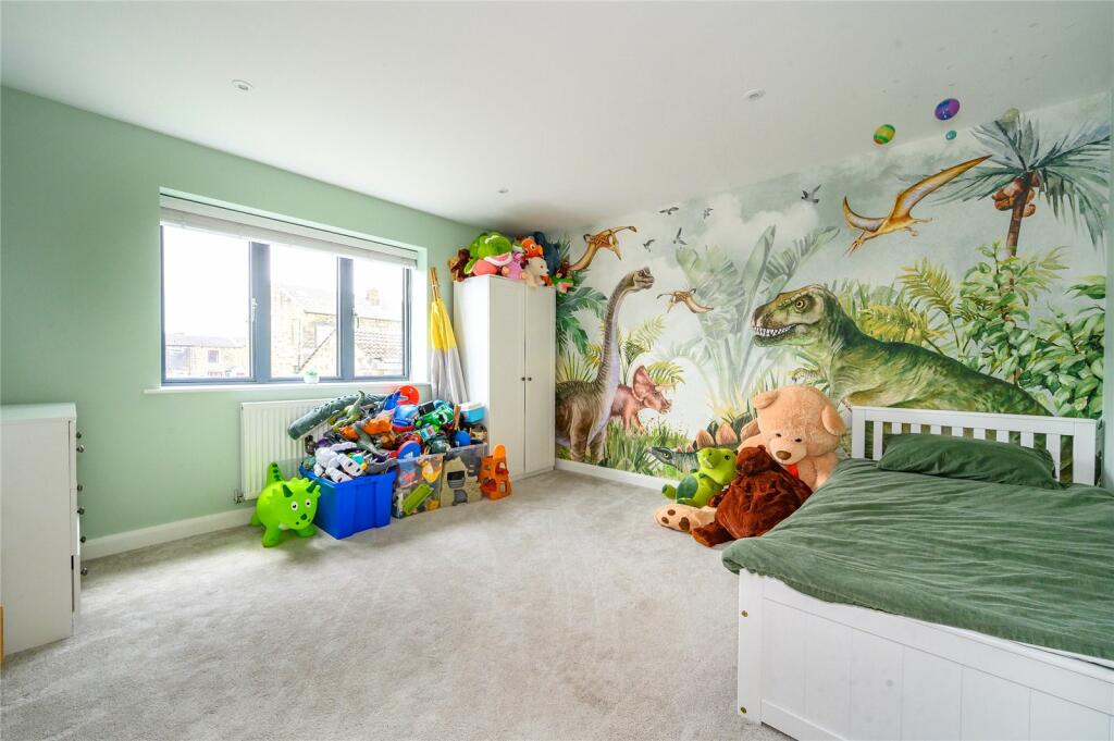 Additional property image - Wakefield Road, Drighlington, Bradford, West Yorkshire