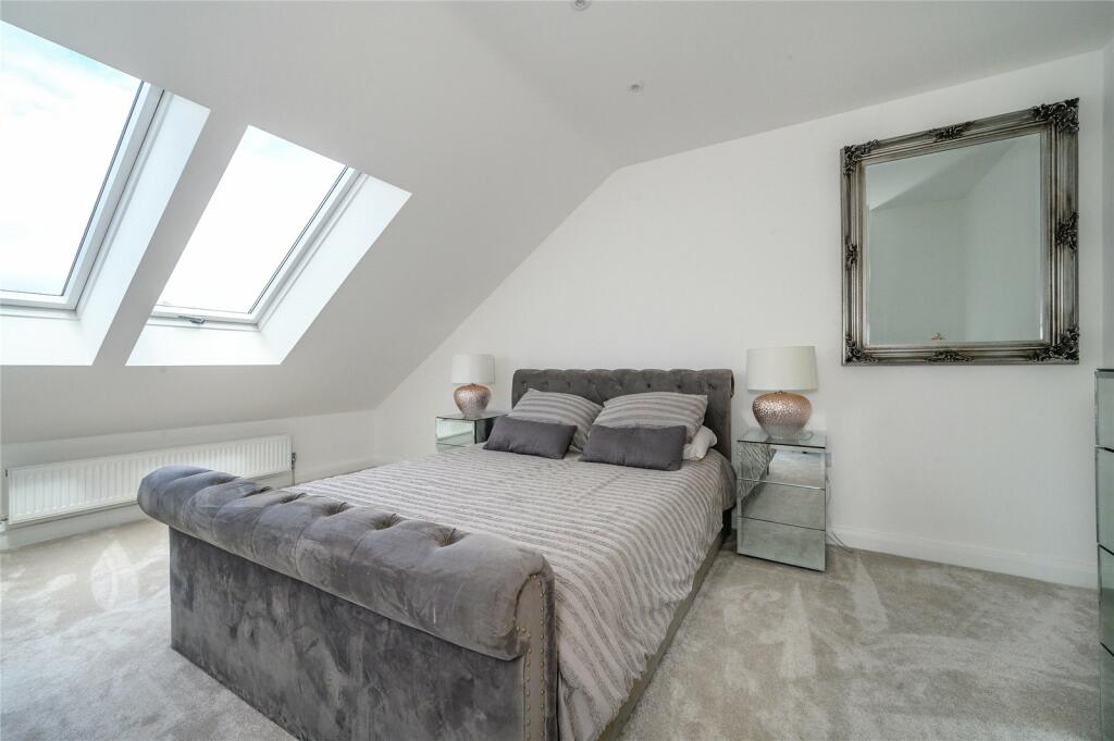Additional property image - Wakefield Road, Drighlington, Bradford, West Yorkshire