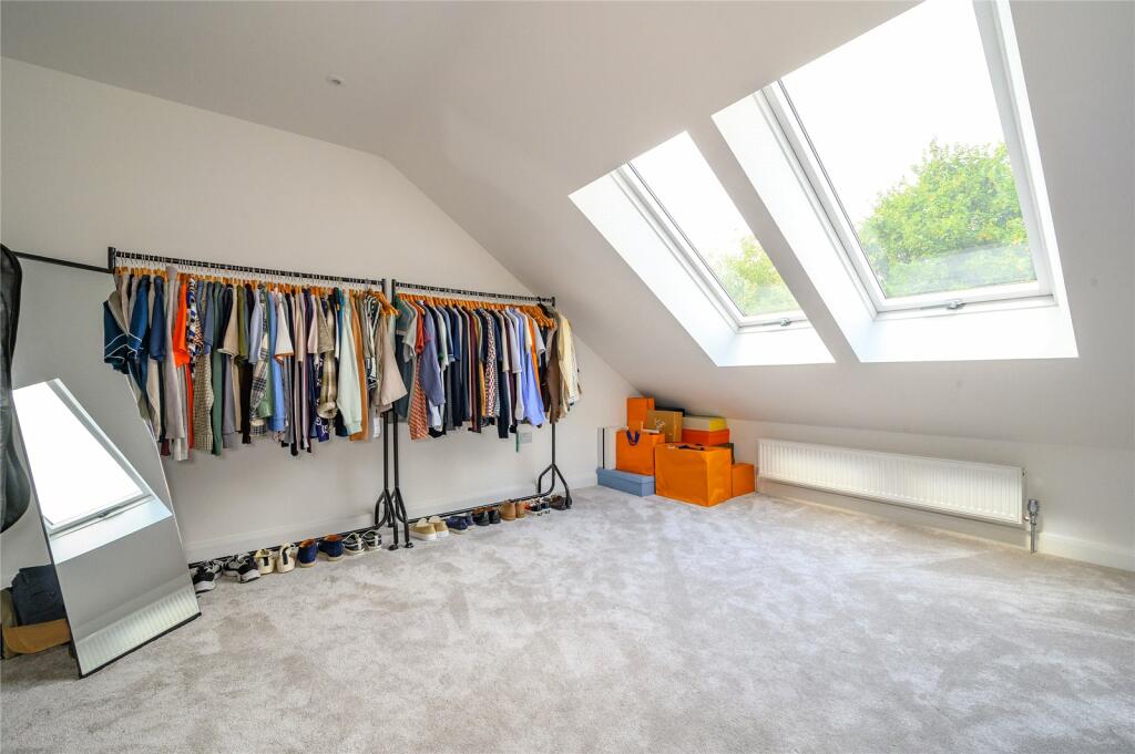 Additional property image - Wakefield Road, Drighlington, Bradford, West Yorkshire