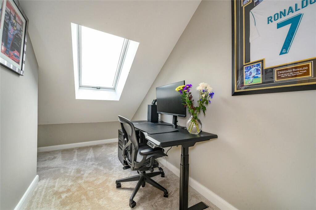 Additional property image - Wakefield Road, Drighlington, Bradford, West Yorkshire