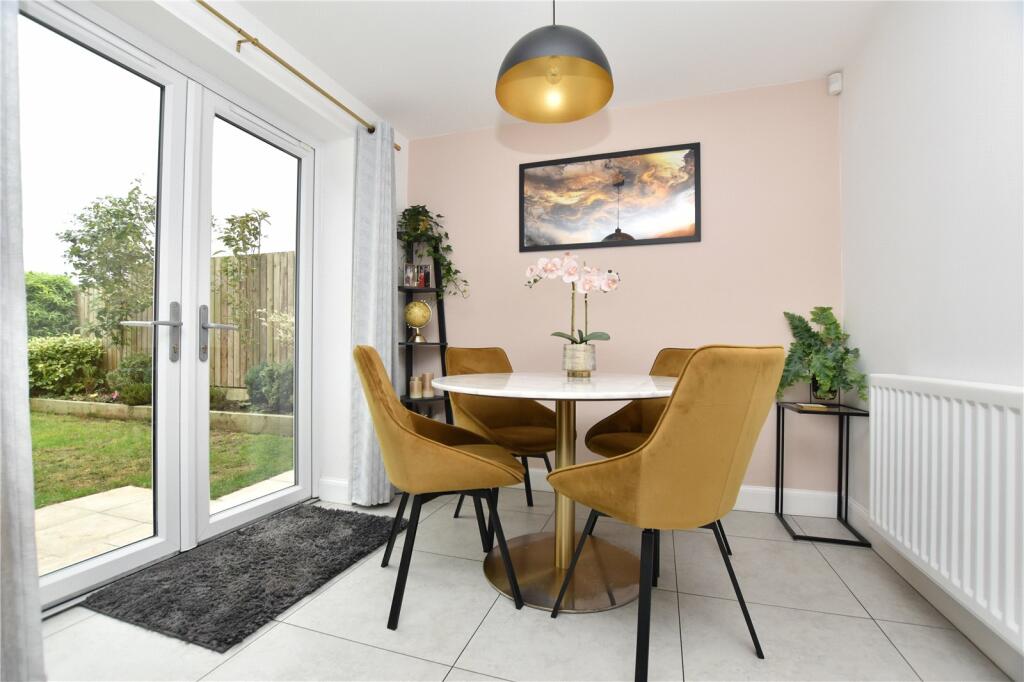 Additional property image - Crocus Drive, Drighlington, Bradford, West Yorkshire