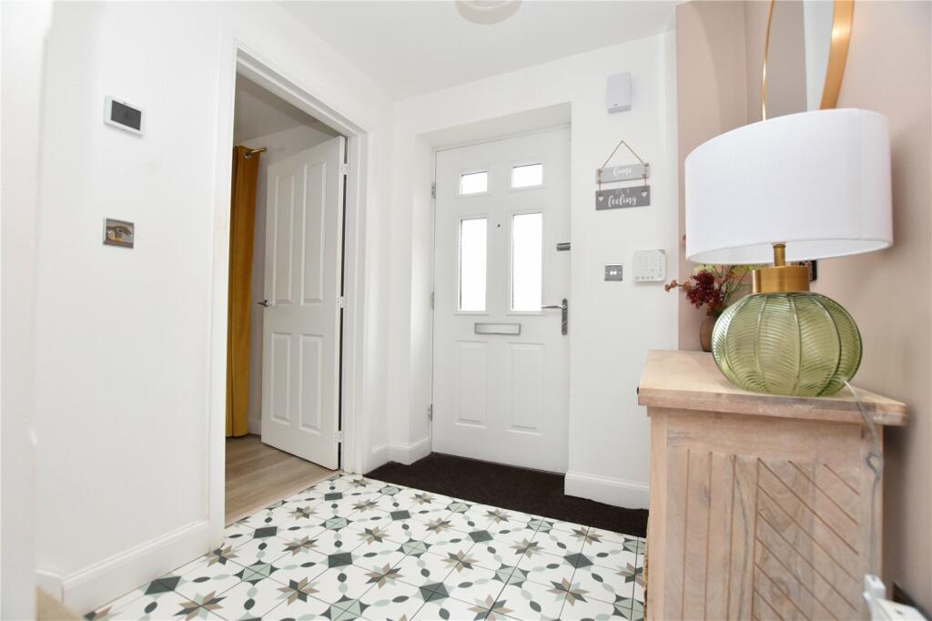 Additional property image - Crocus Drive, Drighlington, Bradford, West Yorkshire