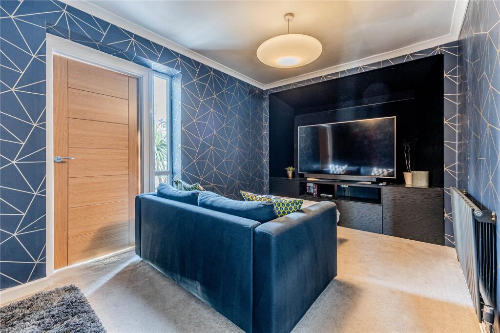 Additional property image - Lower Lane, Little Gomersal, West Yorkshire