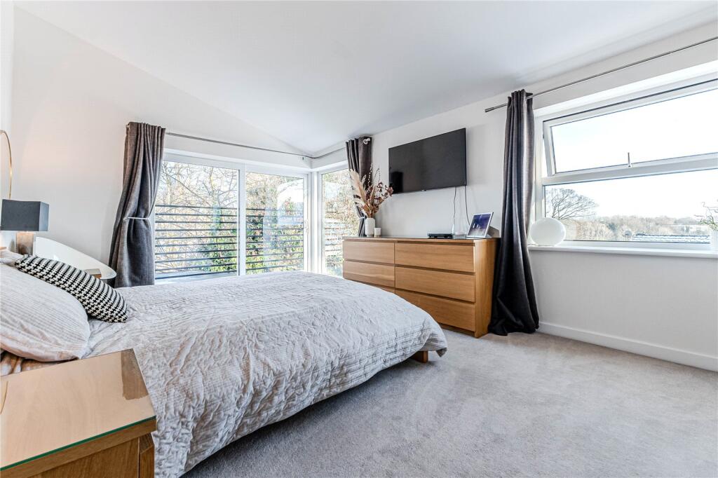 Additional property image - Lower Lane, Little Gomersal, West Yorkshire