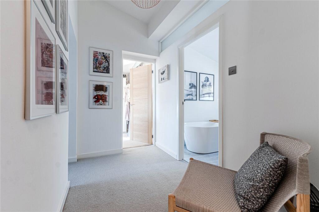 Additional property image - Lower Lane, Little Gomersal, West Yorkshire