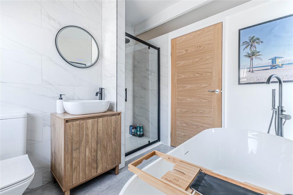 Additional property image - Lower Lane, Little Gomersal, West Yorkshire