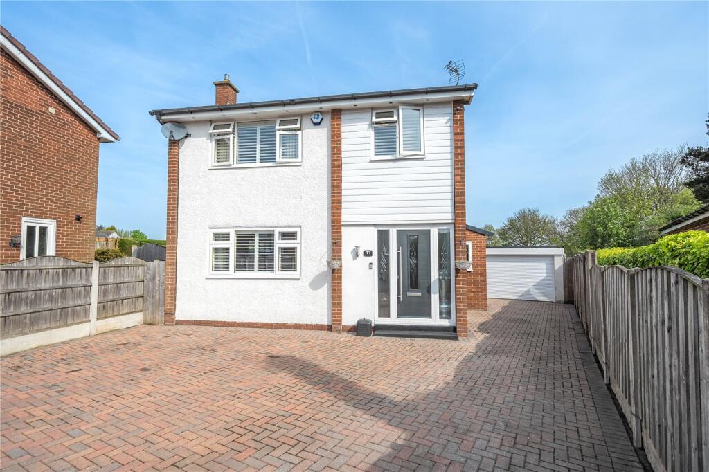 Main image of property: The Roundway, Morley, Leeds