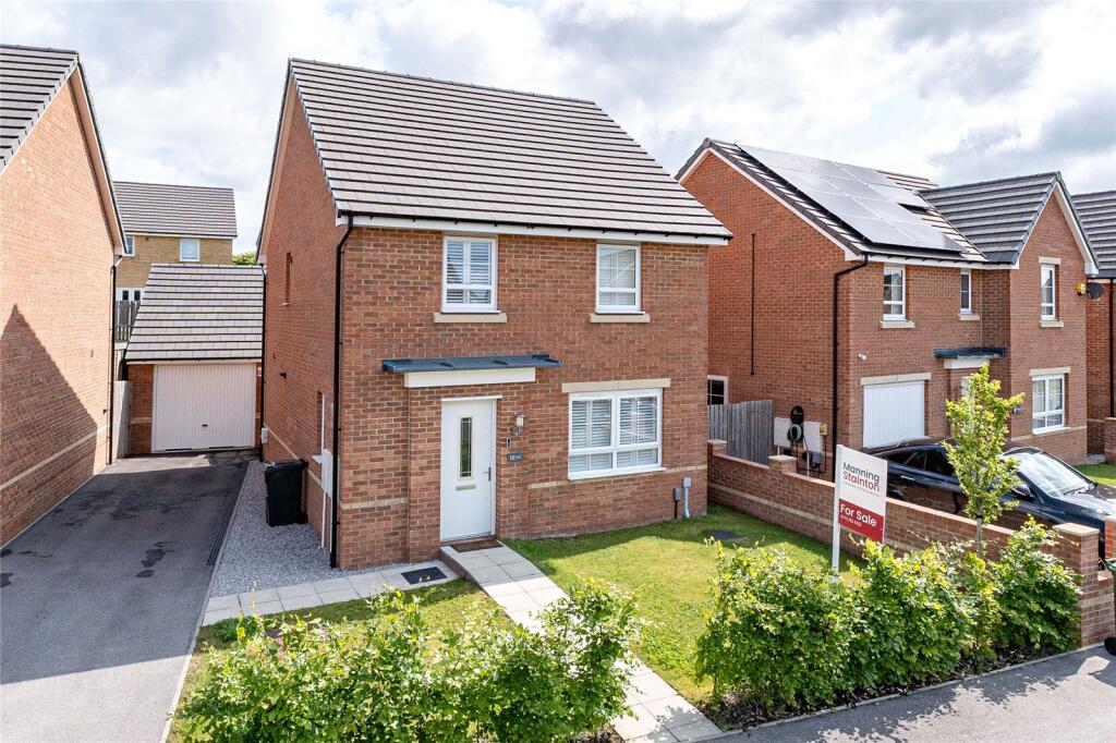 Main image of property: Bradfield Avenue, Morley, Leeds, West Yorkshire