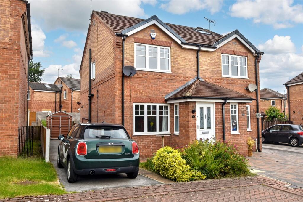 Main image of property: Brambling Mews, Morley, Leeds, West Yorkshire