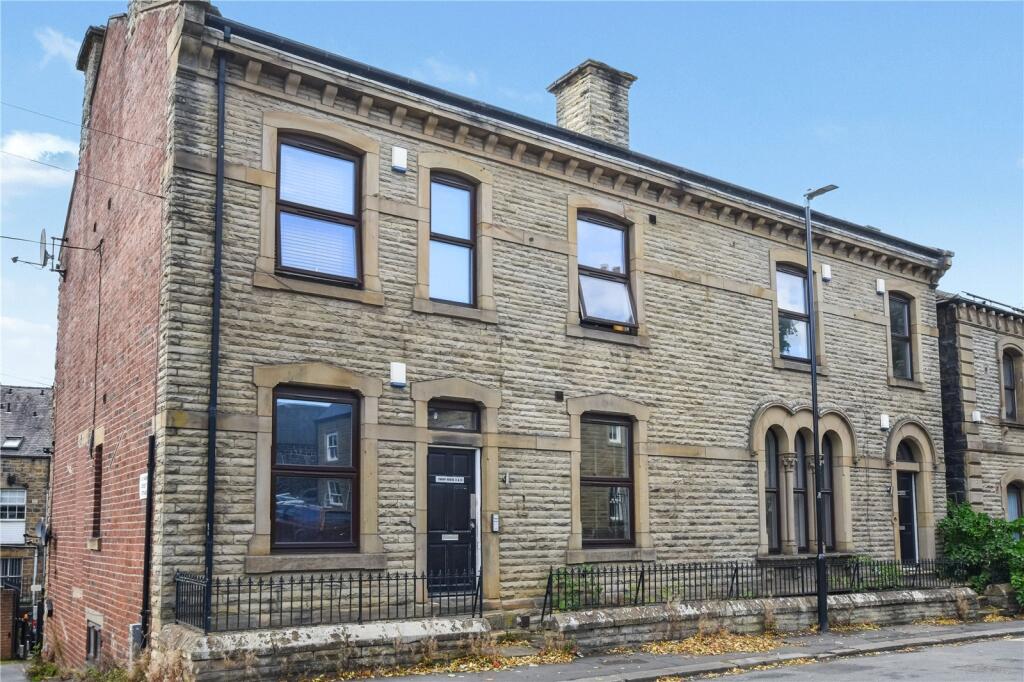 Main image of property: Apartment 2, Thorp House, 9-15 Commercial Street, Leeds, West Yorkshire