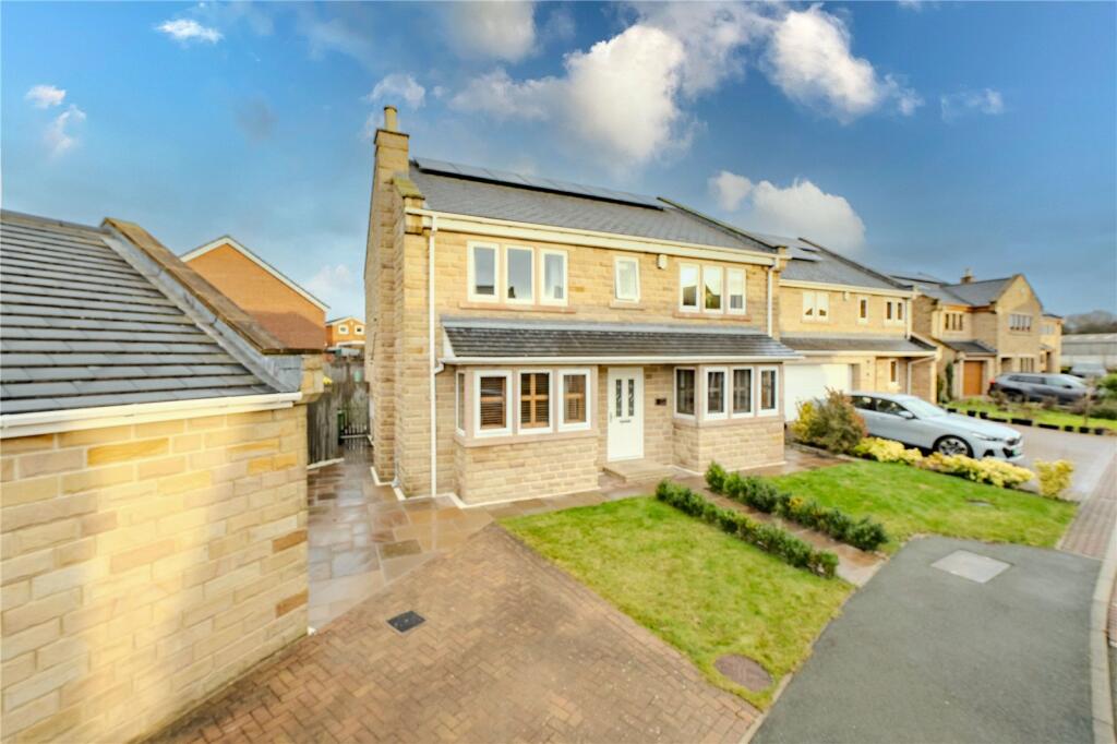 Main image of property: Waterwood View, Tingley, Wakefield, West Yorkshire