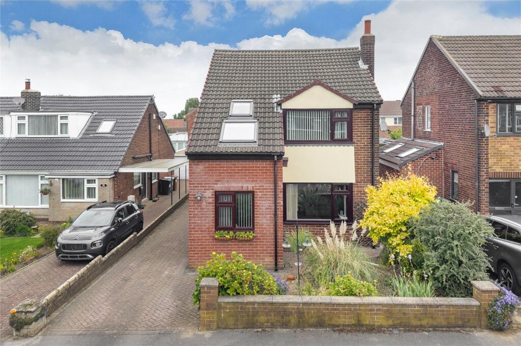Main image of property: Reedsdale Gardens, Gildersome, Morley, Leeds