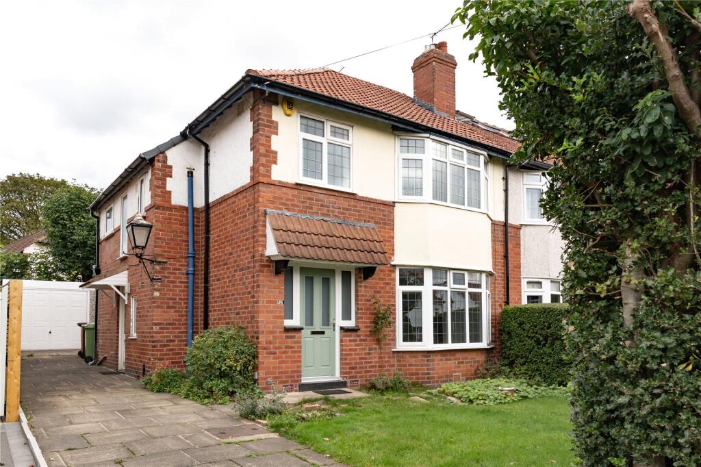 Main image of property: Stainburn Crescent, Leeds, West Yorkshire