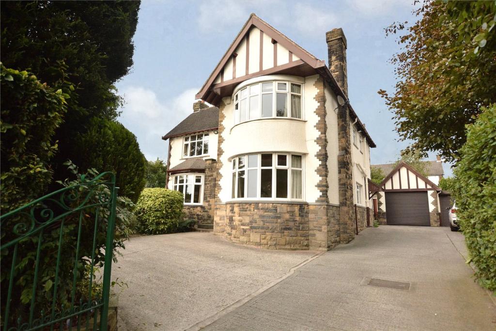 4 bedroom detached house for sale in Tree Tops, Ring Road, Shadwell