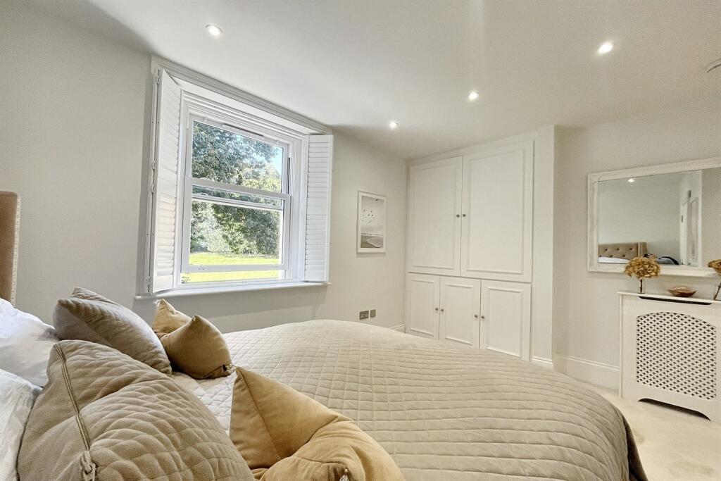 Additional property image - East Stoke