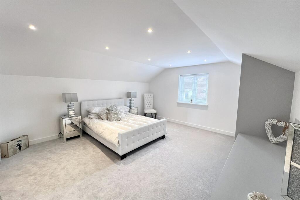 Additional property image - Bere Regis