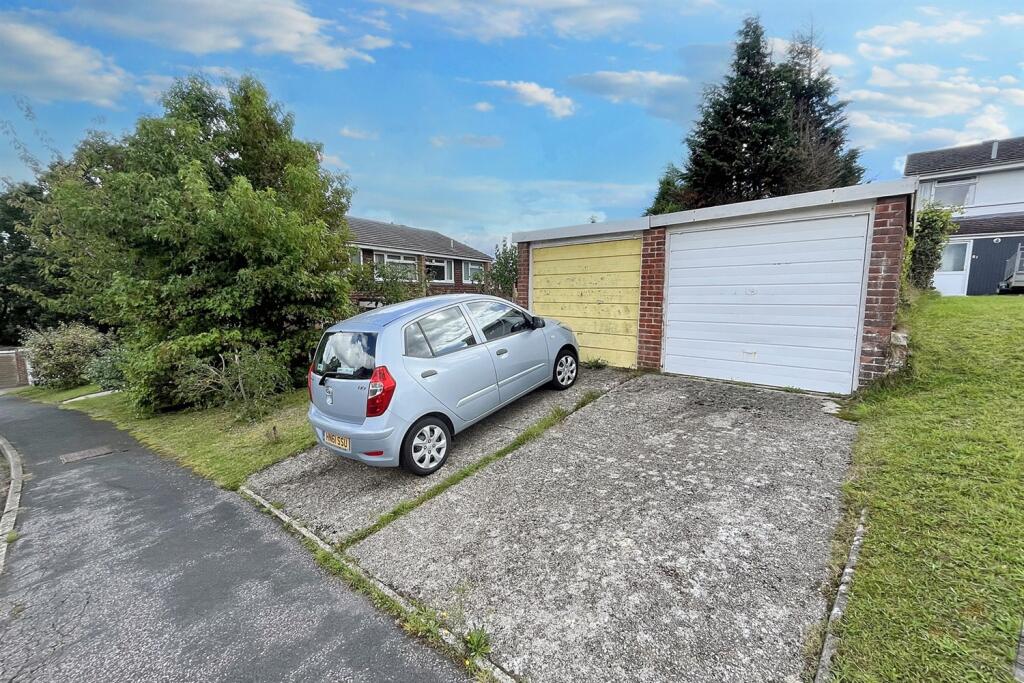 Additional property image - Northport