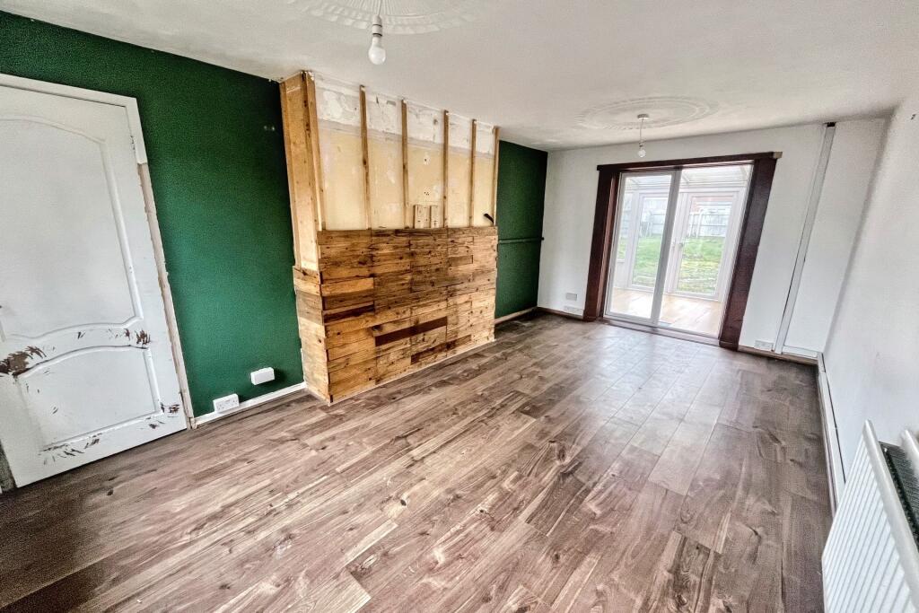 Additional property image - Wool