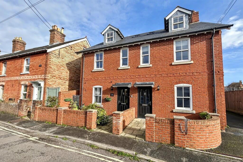 Main image of property: Wareham