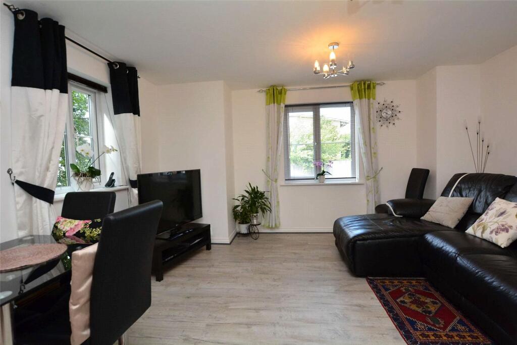 Additional property image - Headingley House, Chapman Road, Thornbury, Bradford