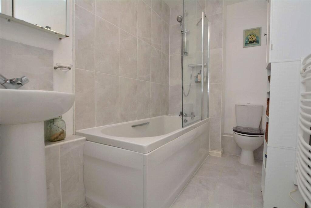 Additional property image - Headingley House, Chapman Road, Thornbury, Bradford