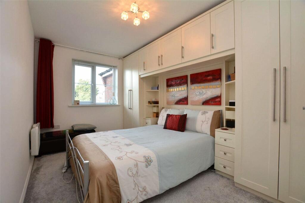 Additional property image - Headingley House, Chapman Road, Thornbury, Bradford
