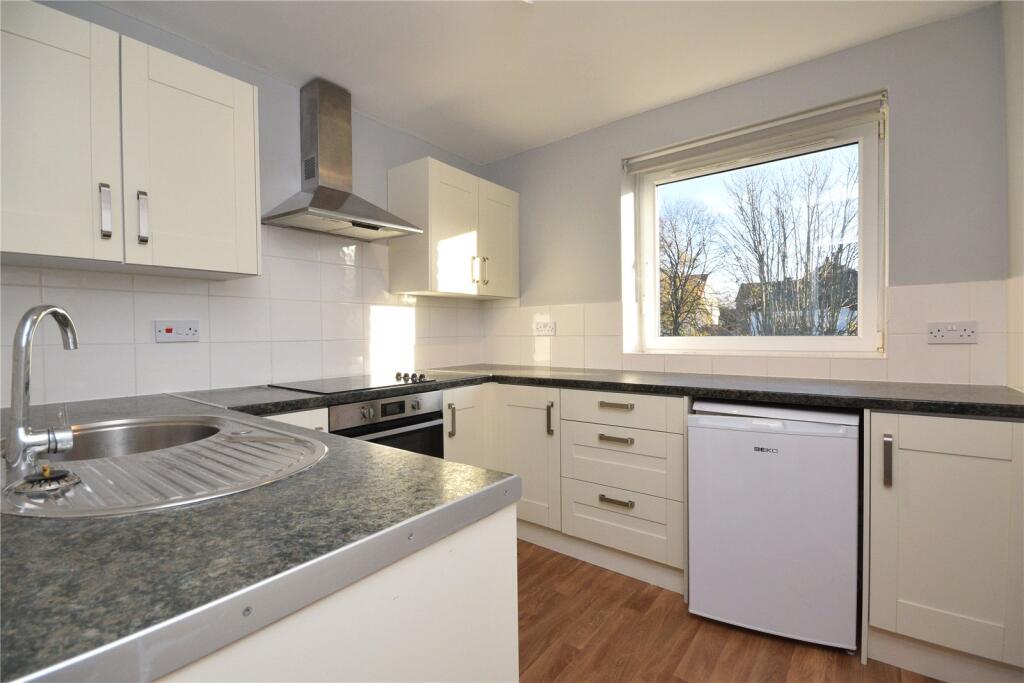 Main image of property: Lidgett Park Court, Leeds, West Yorkshire
