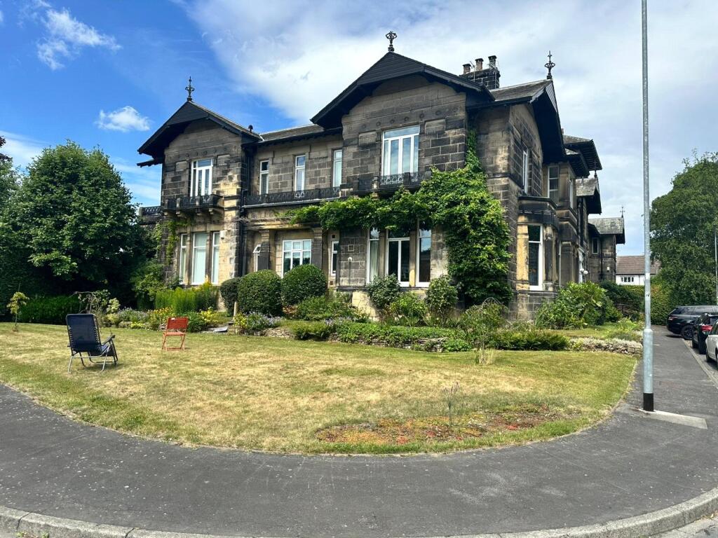 Main image of property: Flat 7, The Grange, Otley Road, Leeds, West Yorkshire