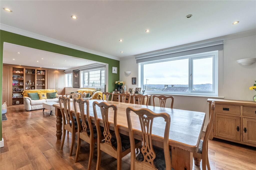 Additional property image - Oaklands, Bradford, West Yorkshire