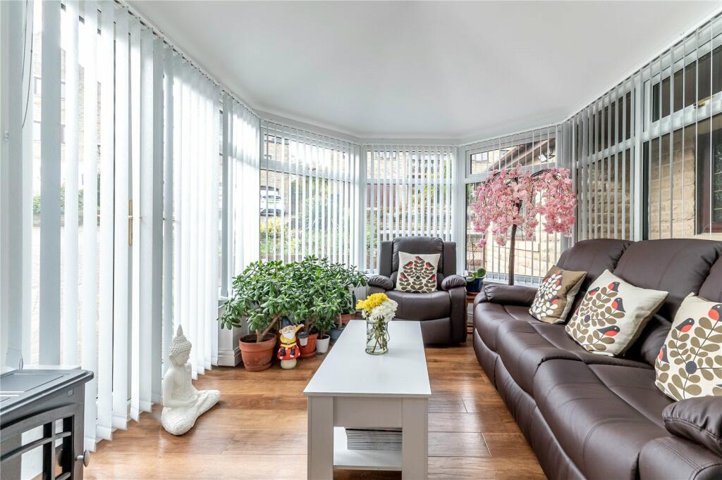 Additional property image - Oaklands, Bradford, West Yorkshire