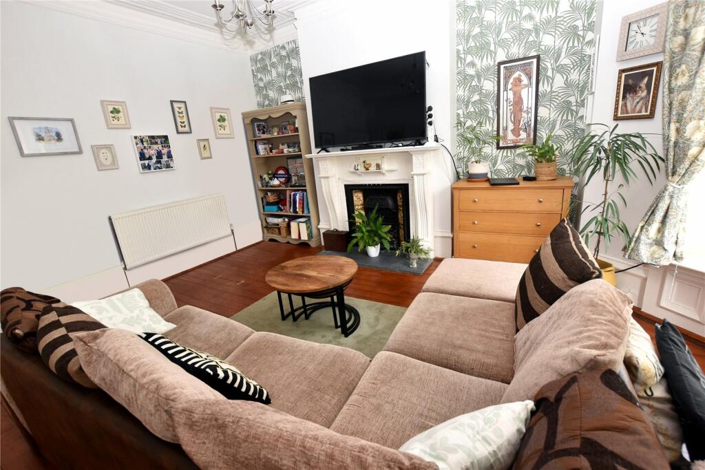 Additional property image - New Line, Bradford, West Yorkshire