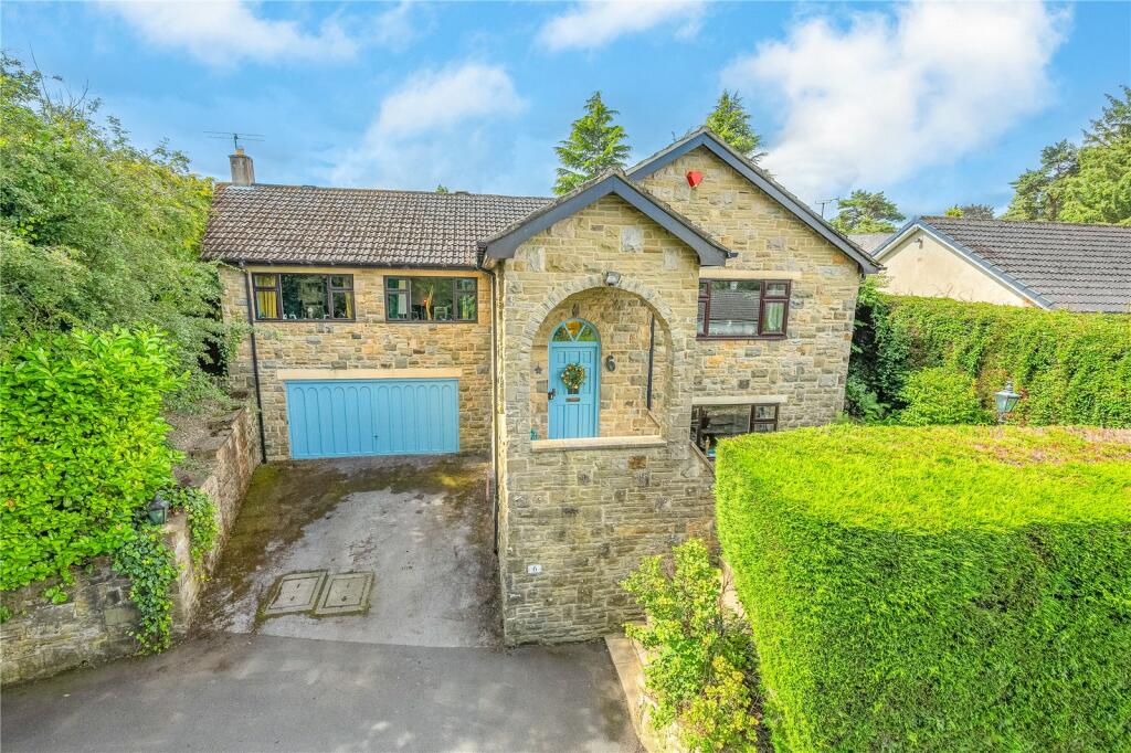 4 bedroom detached house for sale in Highway, Guiseley, Leeds, West