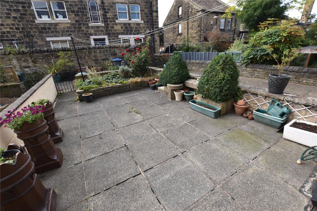 Additional image 8 of Ashgrove, Greengates, Bradford, West Yorkshire