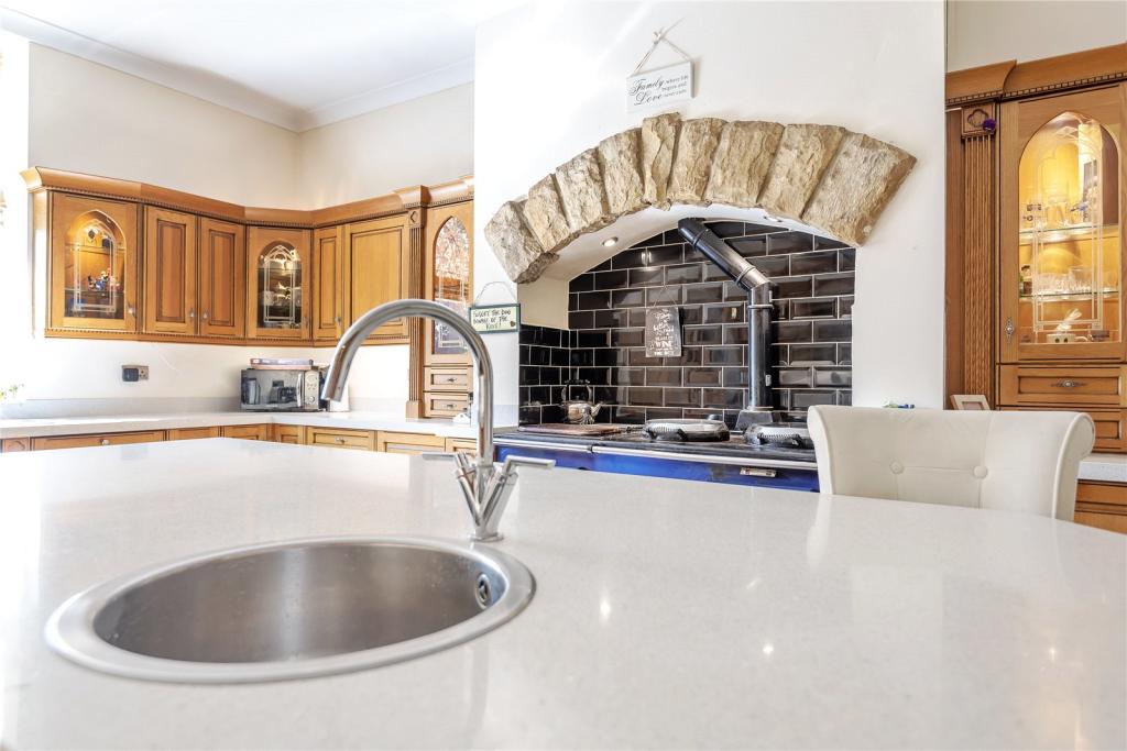 7 bedroom detached house for sale in Applegarth House, Applegarth