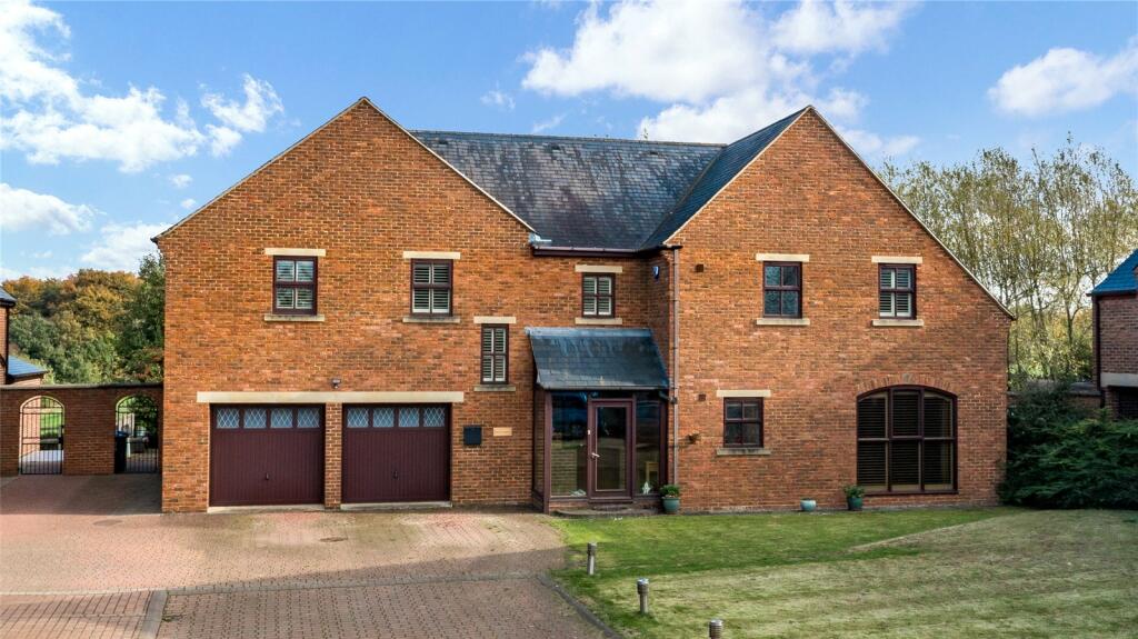 Main image of property: Beech House, Clumpcliffe, Methley Lane, Methley, Leeds