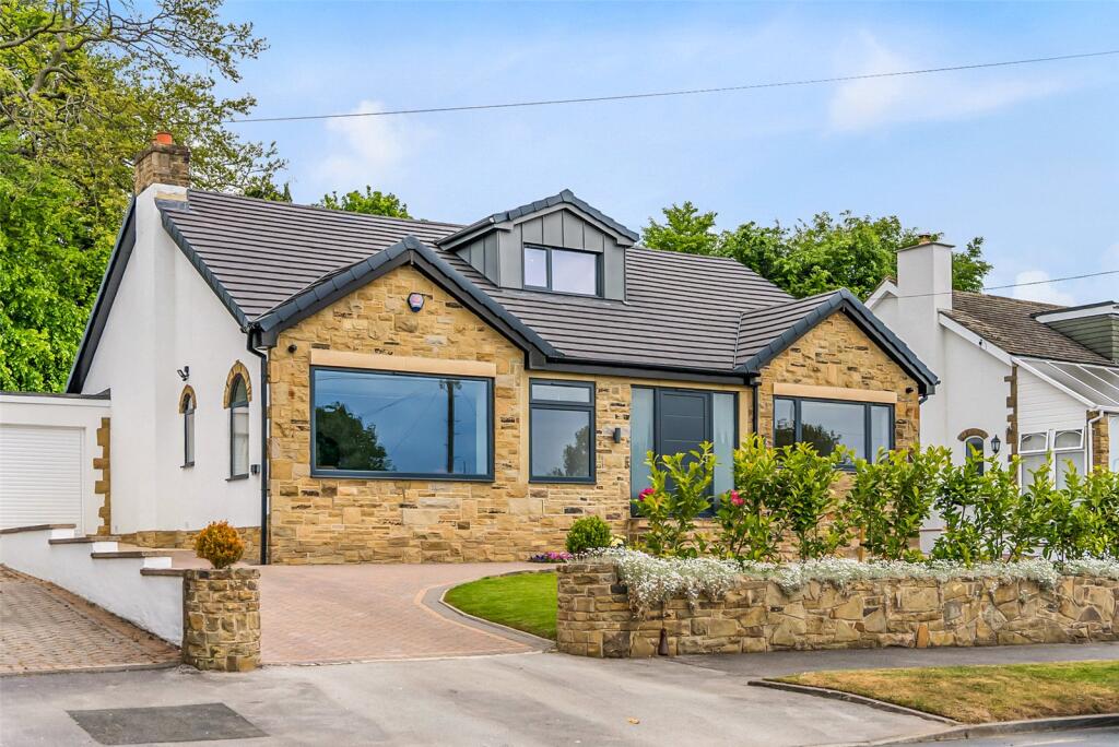 Main image of property: The Fairway, Alwoodley, Leeds, West Yorkshire