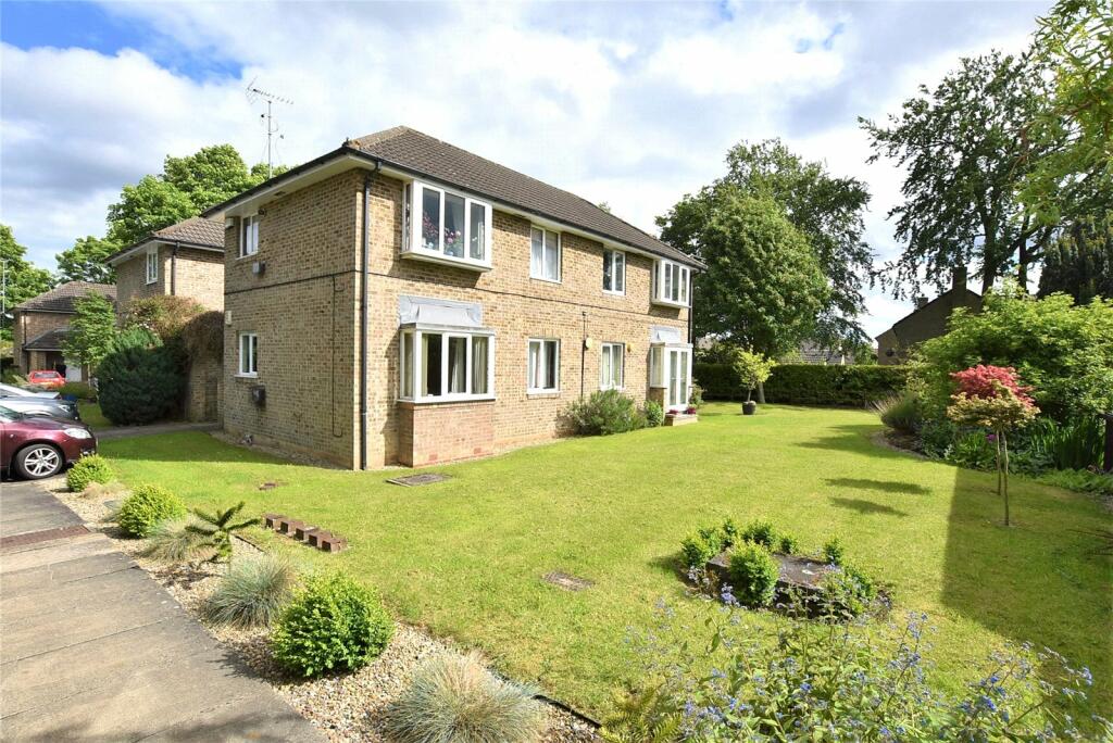 1 bedroom apartment for sale in Manor House Croft, Adel, West Yorkshire