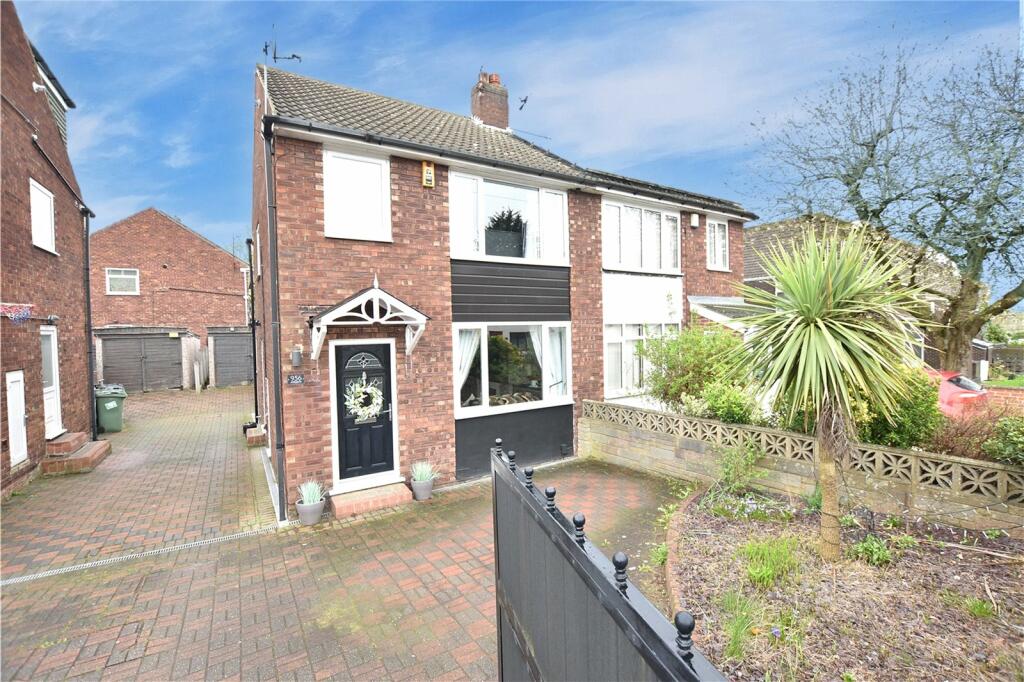 3 bedroom semidetached house for sale in York Road, Seacroft, Leeds, LS14