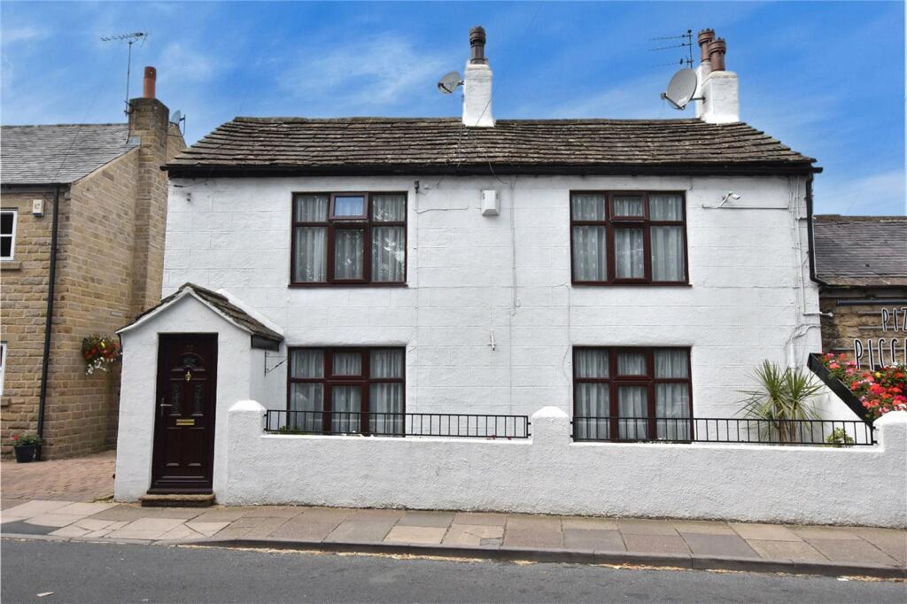 3 bedroom link detached house for sale in Gascoigne Farm Cottage, Main