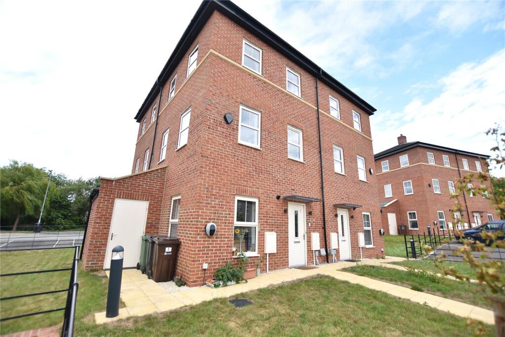 Main image of property: Kirkham Crescent, Leeds, West Yorkshire
