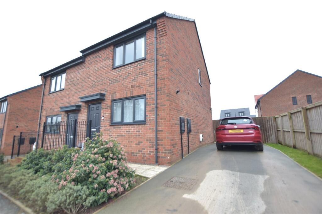 Main image of property: Calla Grove, Seacroft, Leeds, West Yorkshire