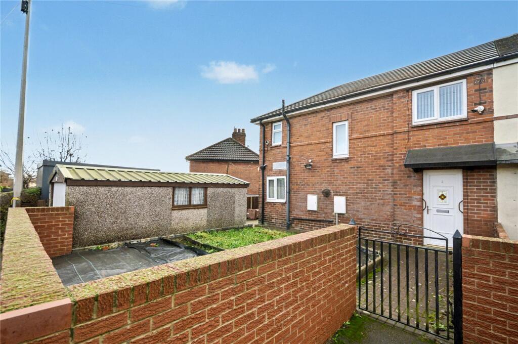 Main image of property: Intake Mount, Leeds, West Yorkshire