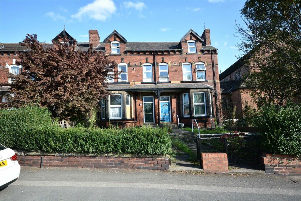 3 bedroom apartment for sale in Flat B, Cardigan Road, Hyde Park, Leeds
