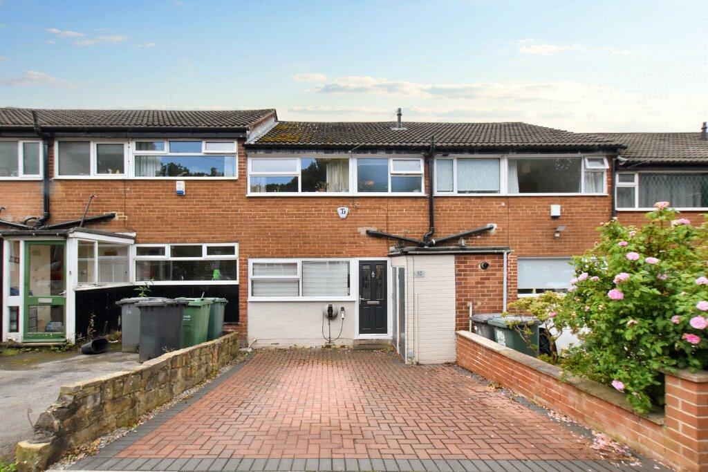 3 bedroom terraced house for sale in Vesper Gate Mount, Leeds, West Yorkshire, LS5