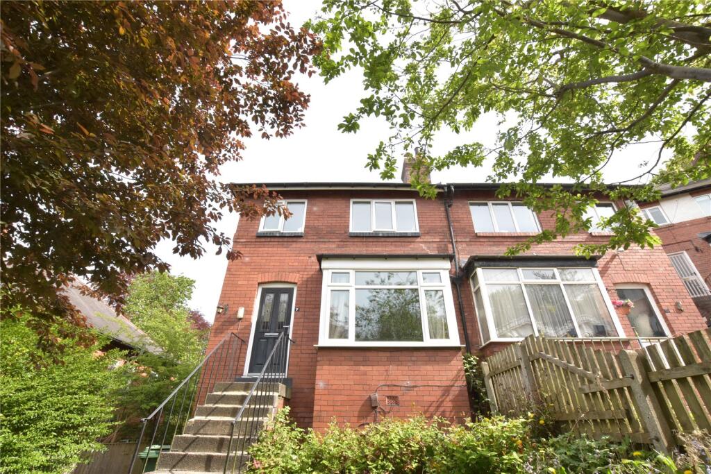 Main image of property: Ridge Grove, Meanwood, Leeds