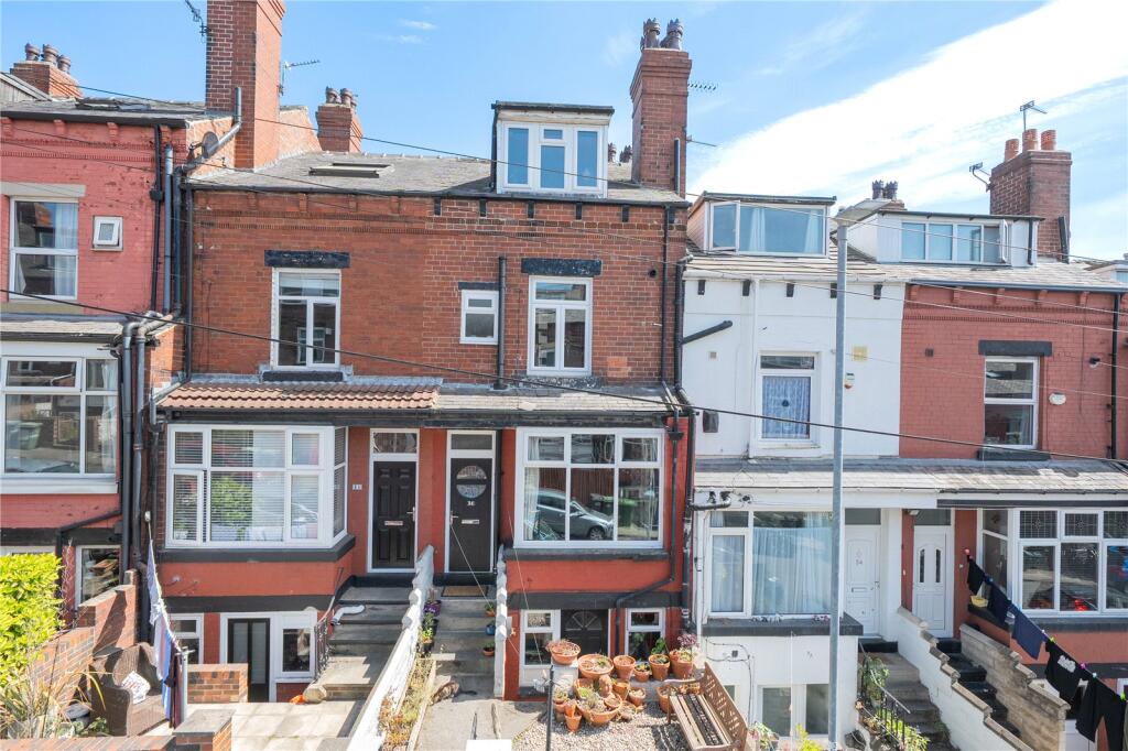 2 bedroom terraced house
