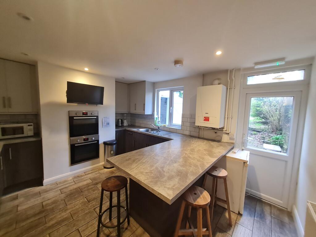 Main image of property: Boxley Road, Maidstone