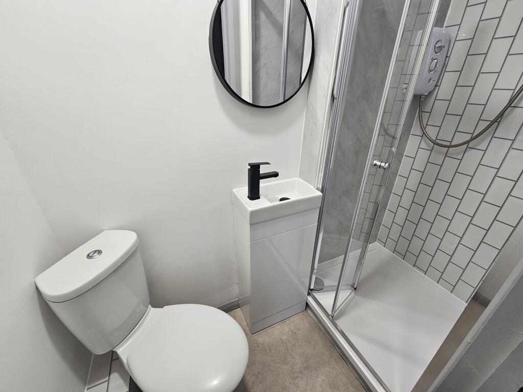 Main image of property: Tonbridge Road, Maidstone