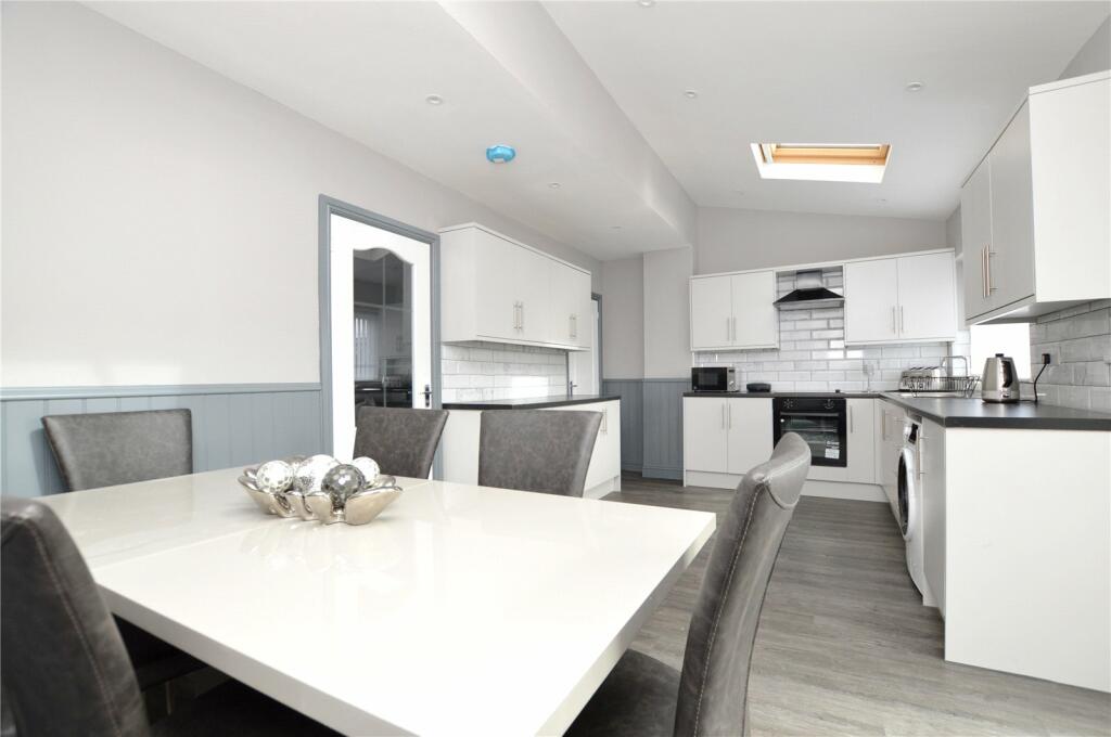Additional property image - Tyersal Road, Bradford, West Yorkshire